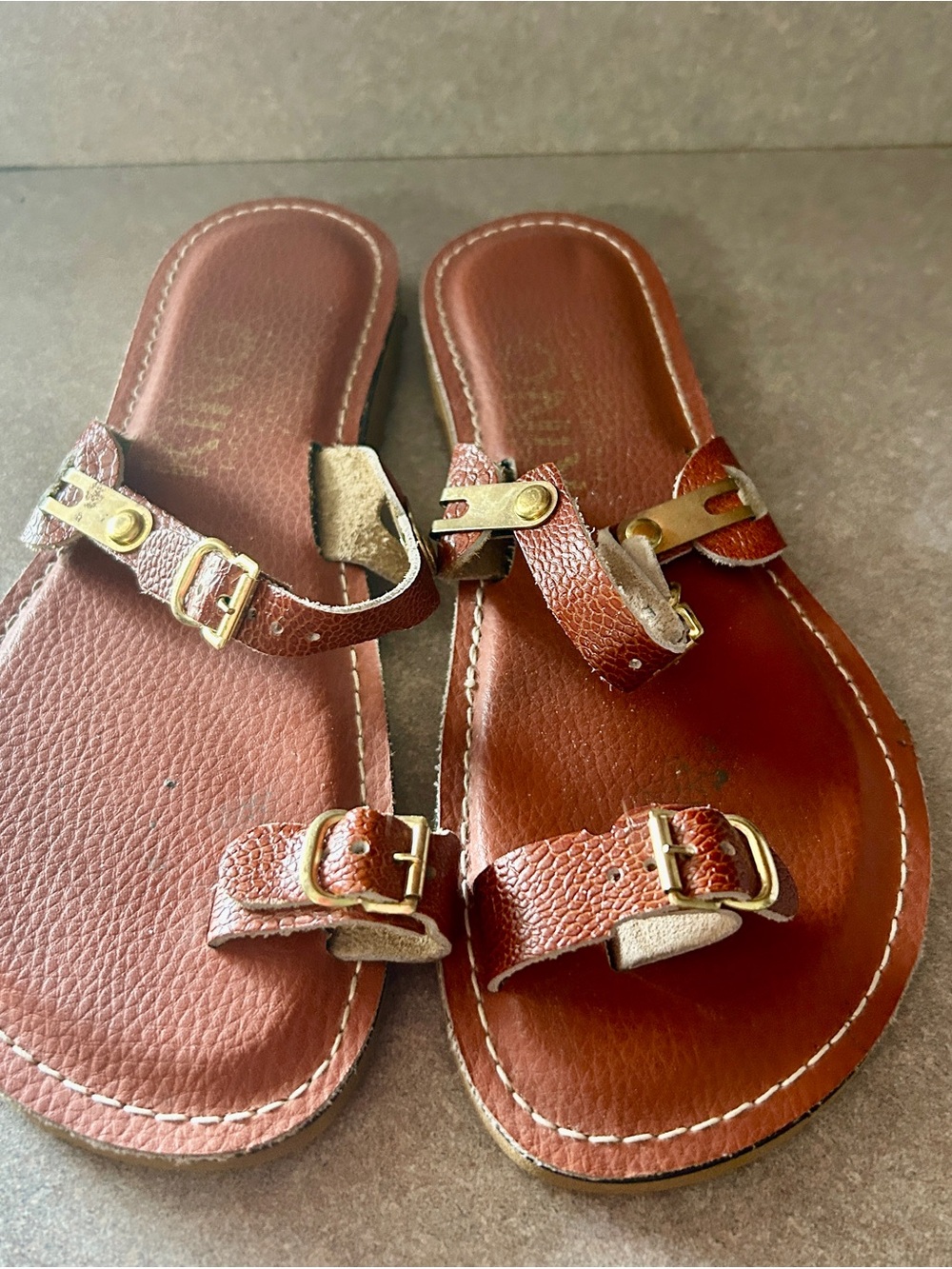 Kinos Brown Leather Slide Sandals with Buckle Detail